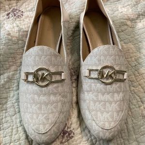 Michael Kors size women’s 10 loafers- very good condition
